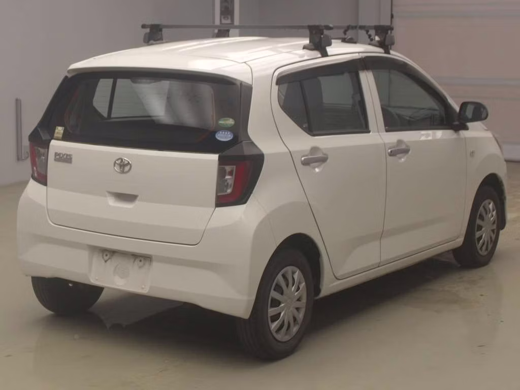 TOYOTA PIXIS EPOCH