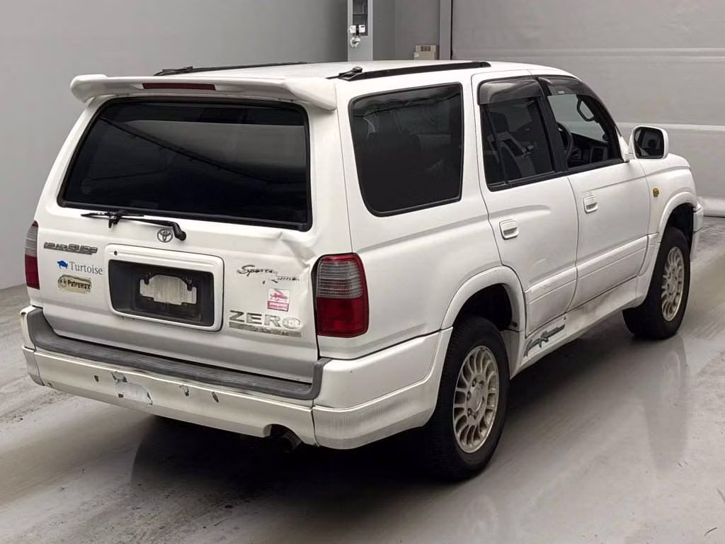 TOYOTA HILUX SURF