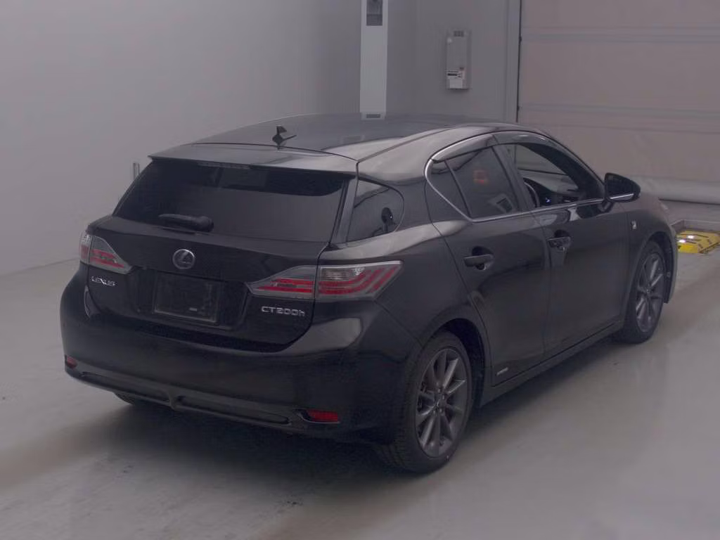 LEXUS CT200H