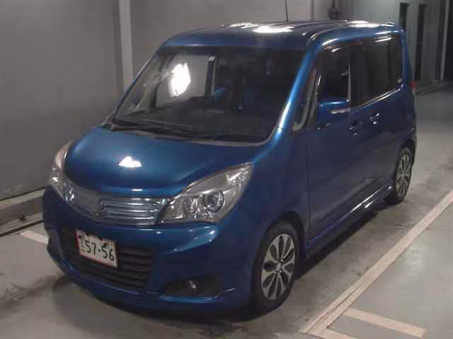 MITSUBISHI DELICA D:2