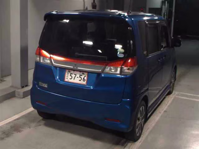 MITSUBISHI DELICA D:2