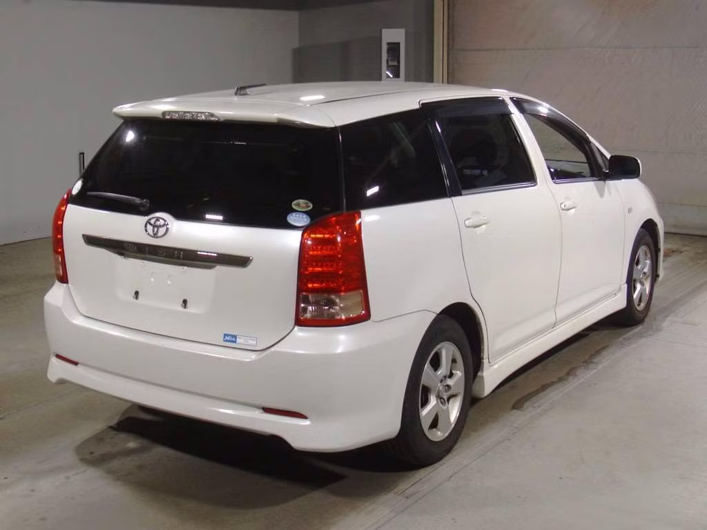 TOYOTA WISH