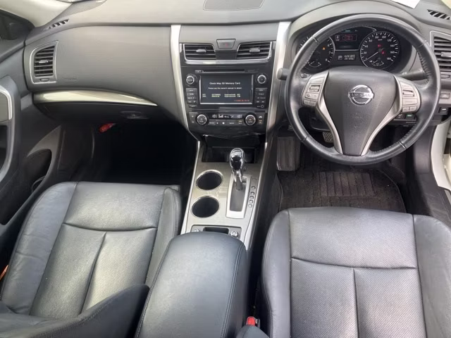 NISSAN TEANA