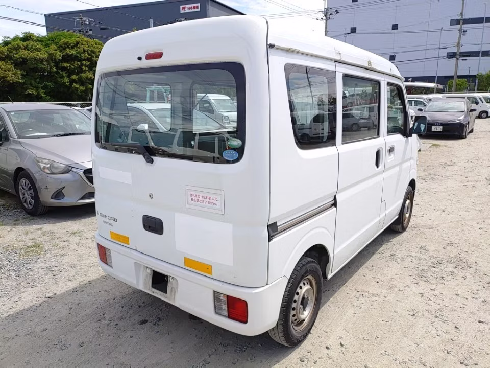 MITSUBISHI MINICAB