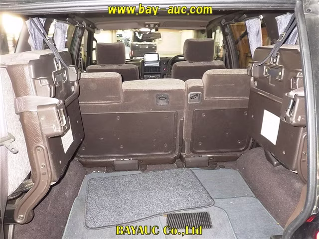 ISUZU BIGHORN