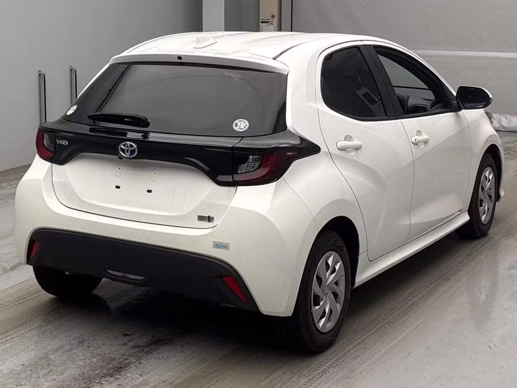 TOYOTA YARIS