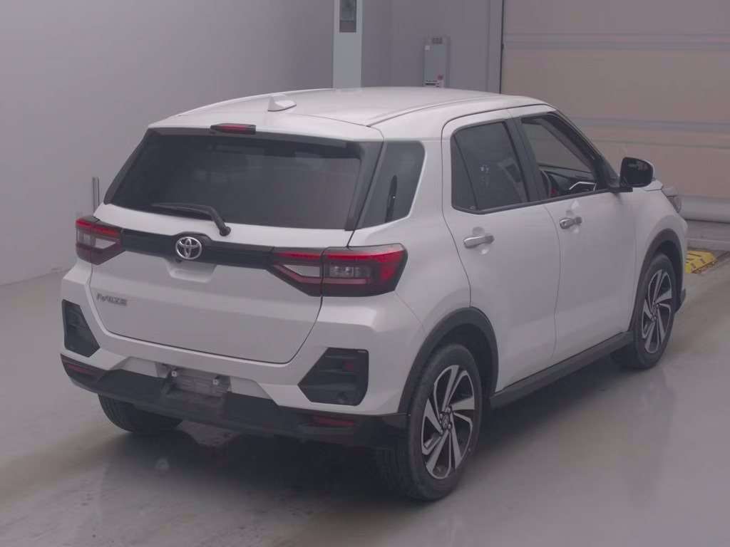 TOYOTA RAIZE