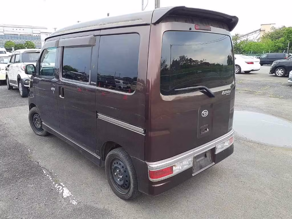 DAIHATSU ATRAI