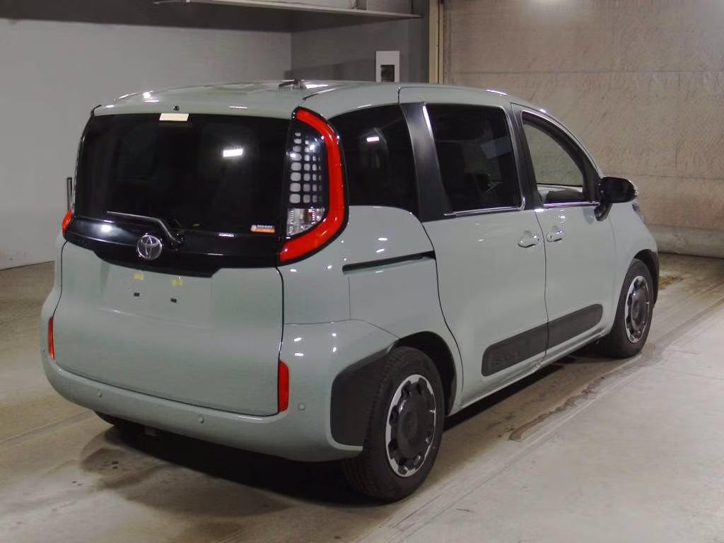 TOYOTA SIENTA
