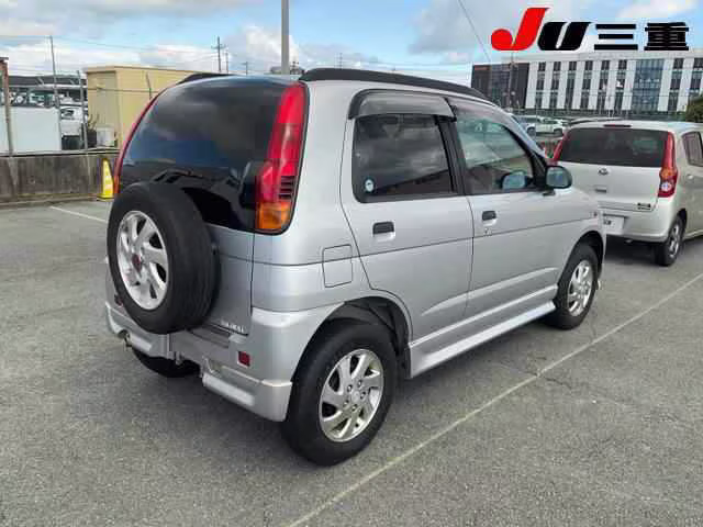 DAIHATSU TERIOS KID