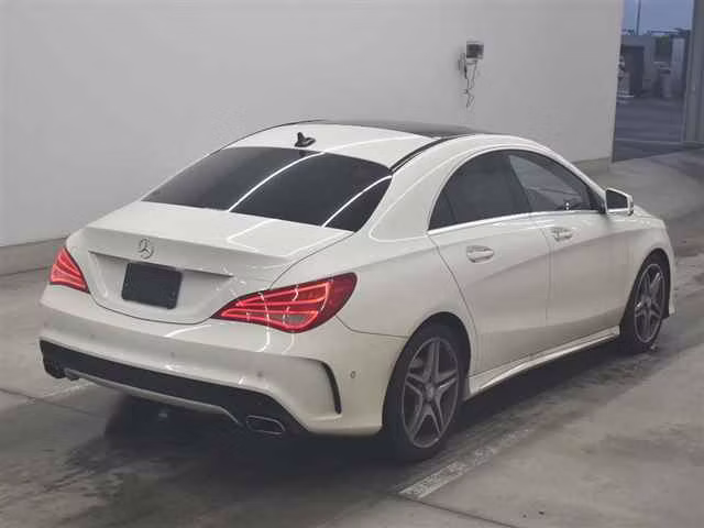 MERCEDES-BENZ CLA-CLASS
