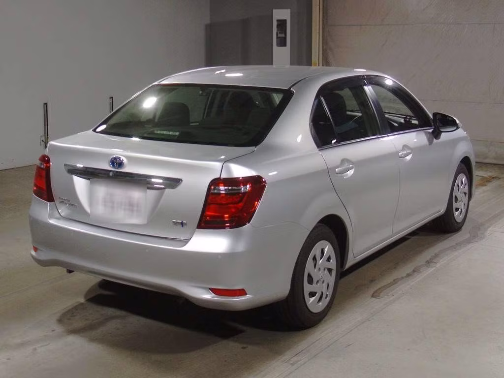 TOYOTA COROLLA AXIO