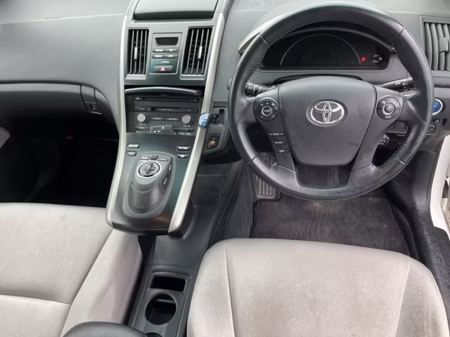 TOYOTA SAI