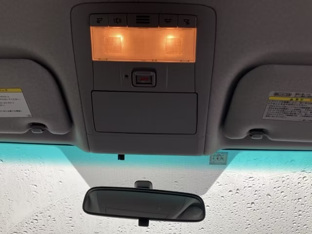 TOYOTA SAI