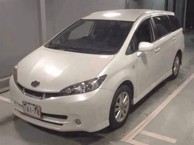 TOYOTA WISH
