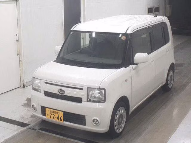 DAIHATSU MOVE CONTE