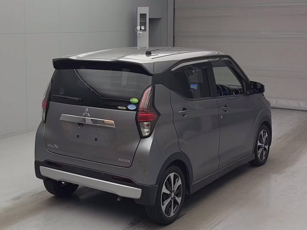 MITSUBISHI EK X