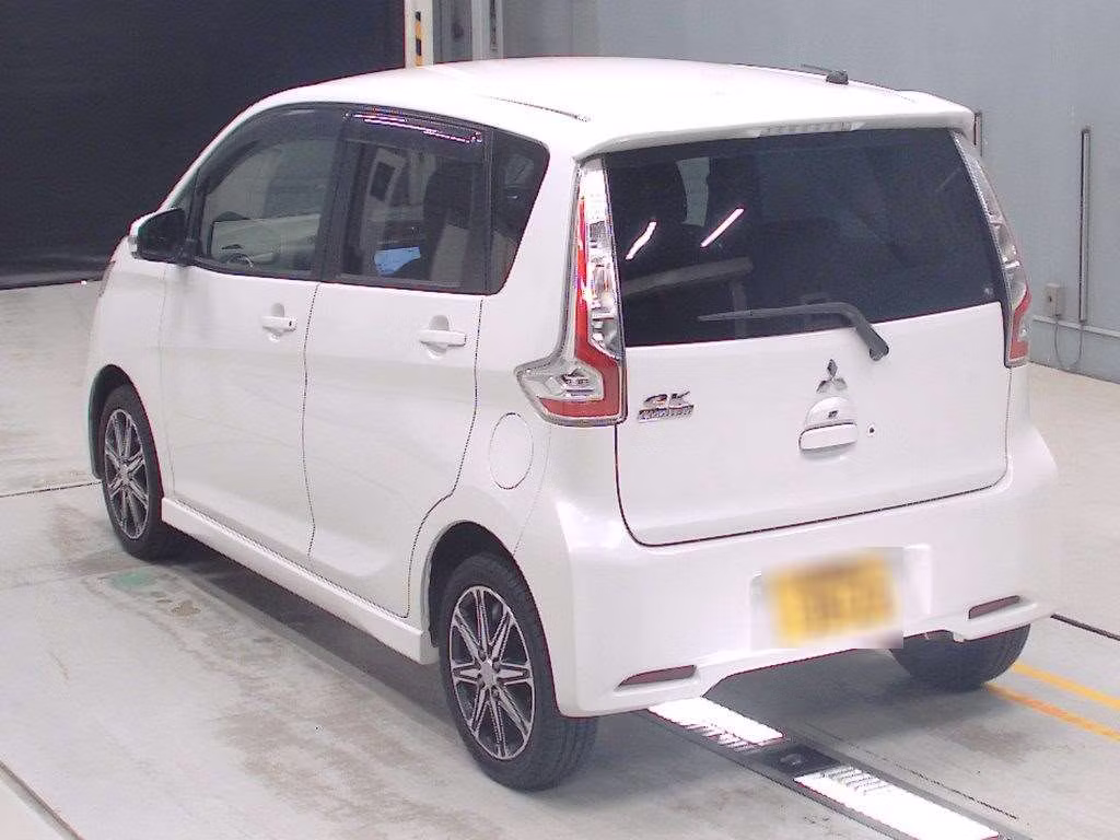 MITSUBISHI EK CUSTOM