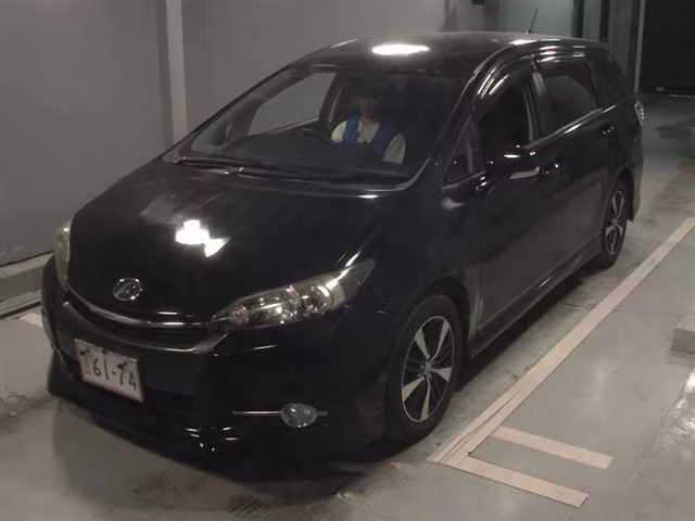 TOYOTA WISH