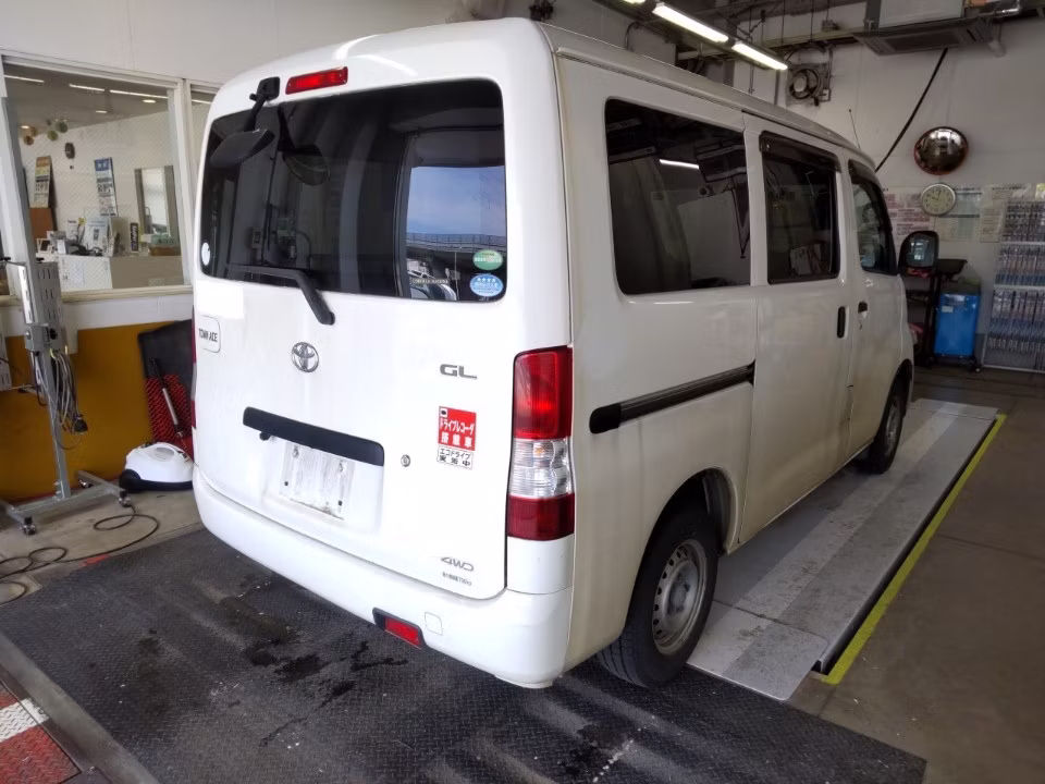 TOYOTA TOWN ACE