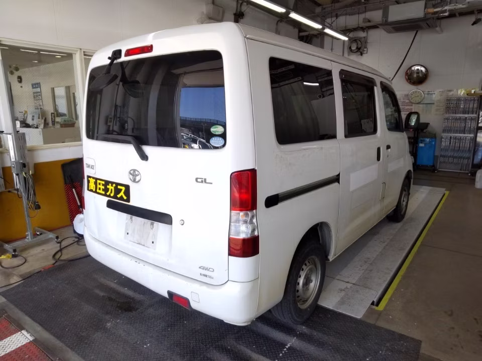 TOYOTA TOWN ACE