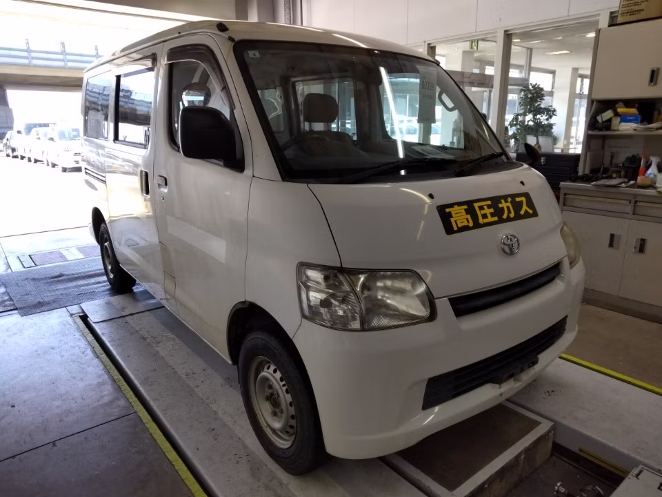 TOYOTA TOWN ACE