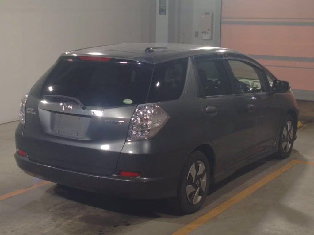 HONDA FIT SHUTTLE