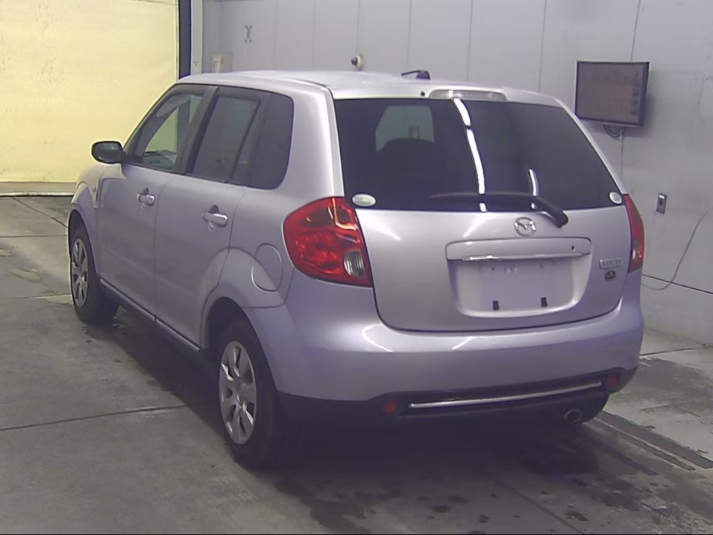 MAZDA VERISA