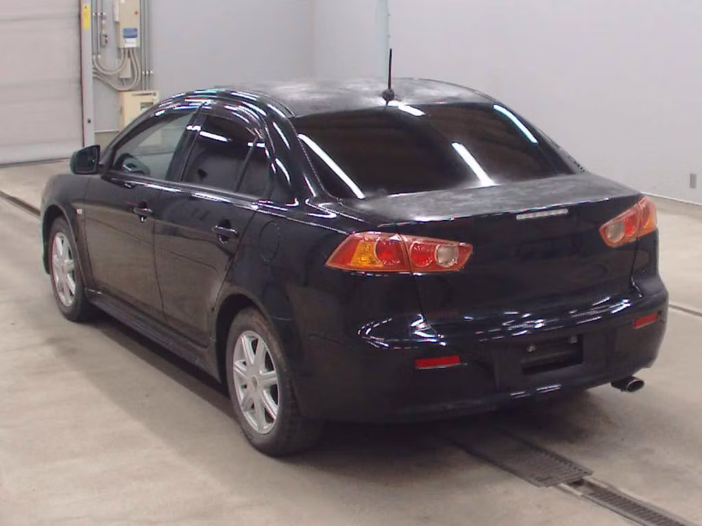 MITSUBISHI GALANT FORTIS