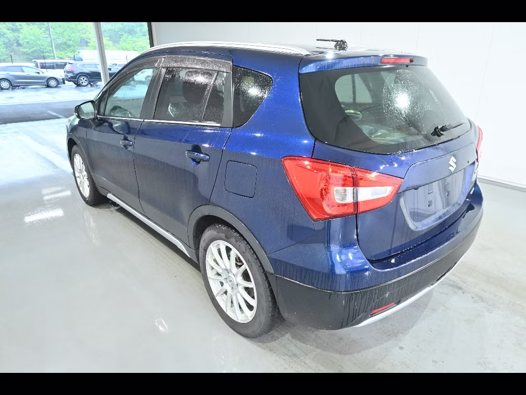 SUZUKI SX4