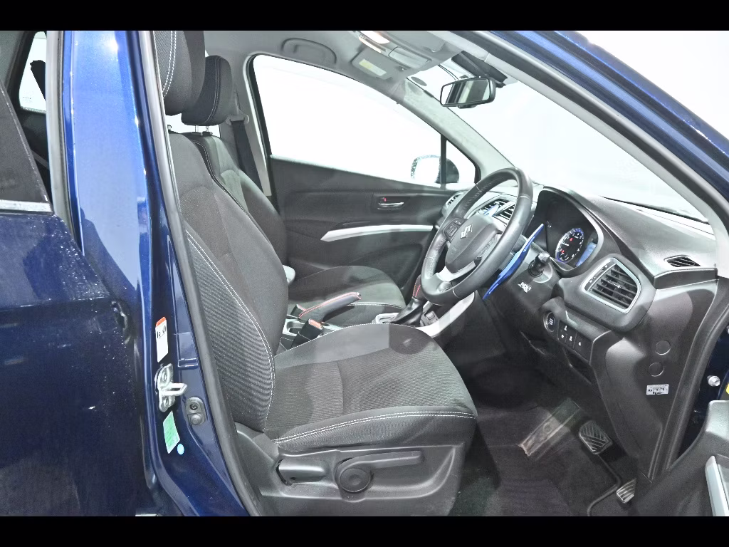 SUZUKI SX4