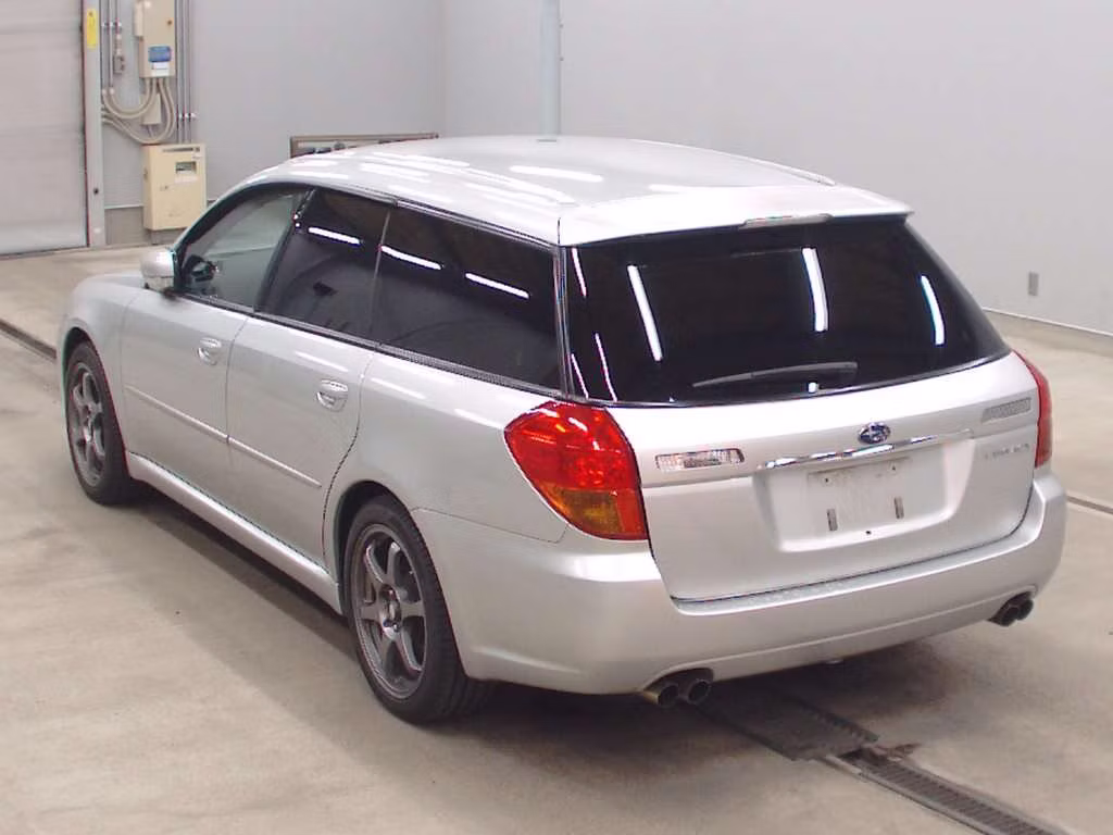 SUBARU LEGACY