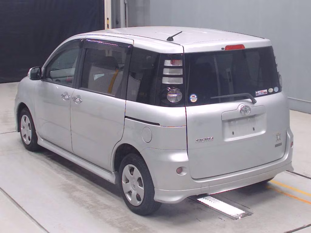 TOYOTA SIENTA