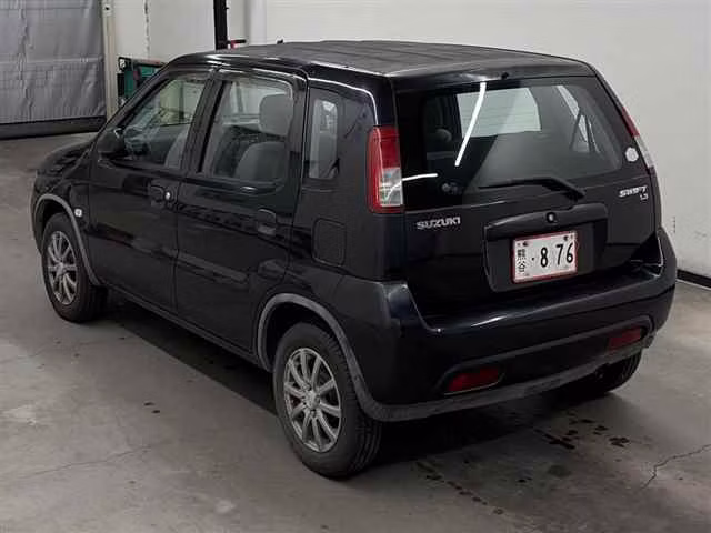 SUZUKI SWIFT