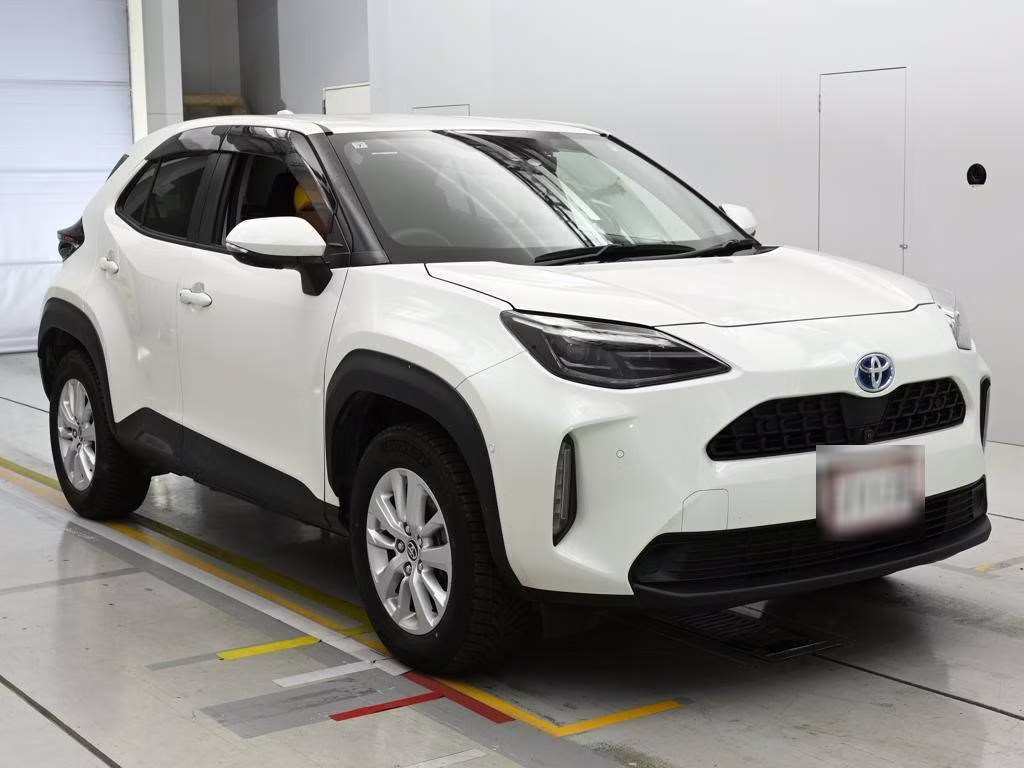 TOYOTA YARIS CROSS