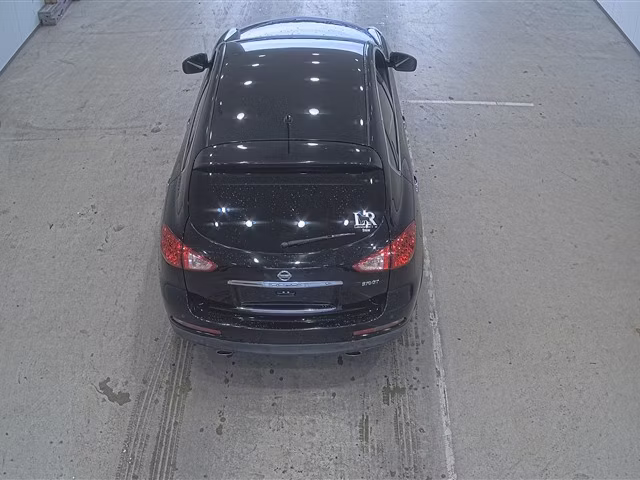 NISSAN SKYLINE CROSSOVER