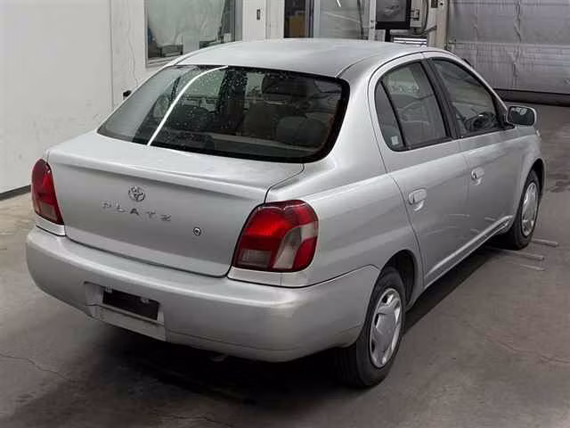 TOYOTA PLATZ