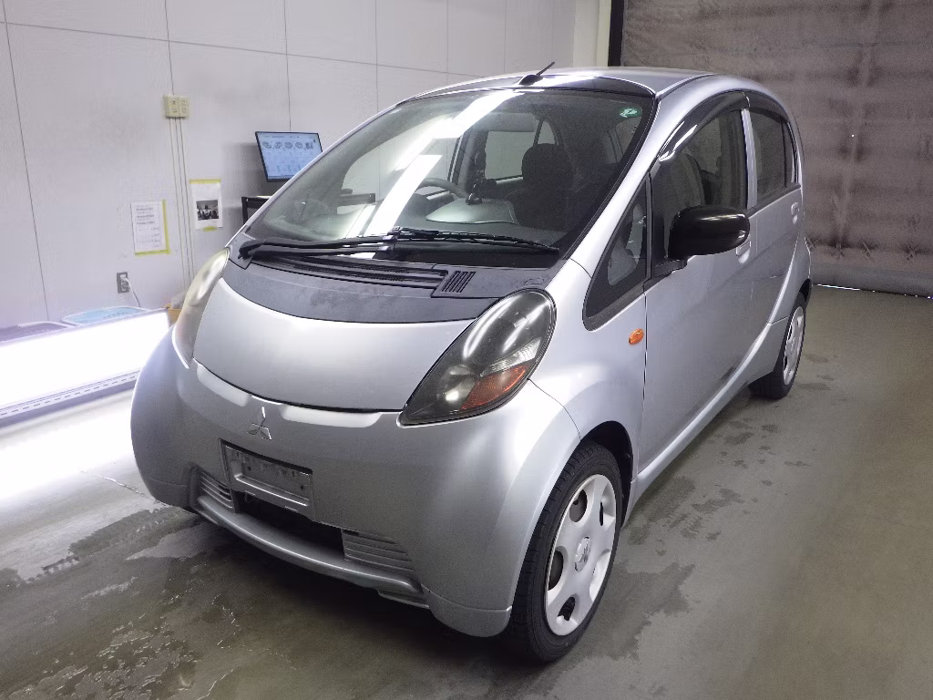 MITSUBISHI I