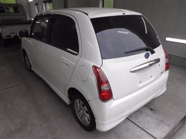 DAIHATSU MIRA GINO