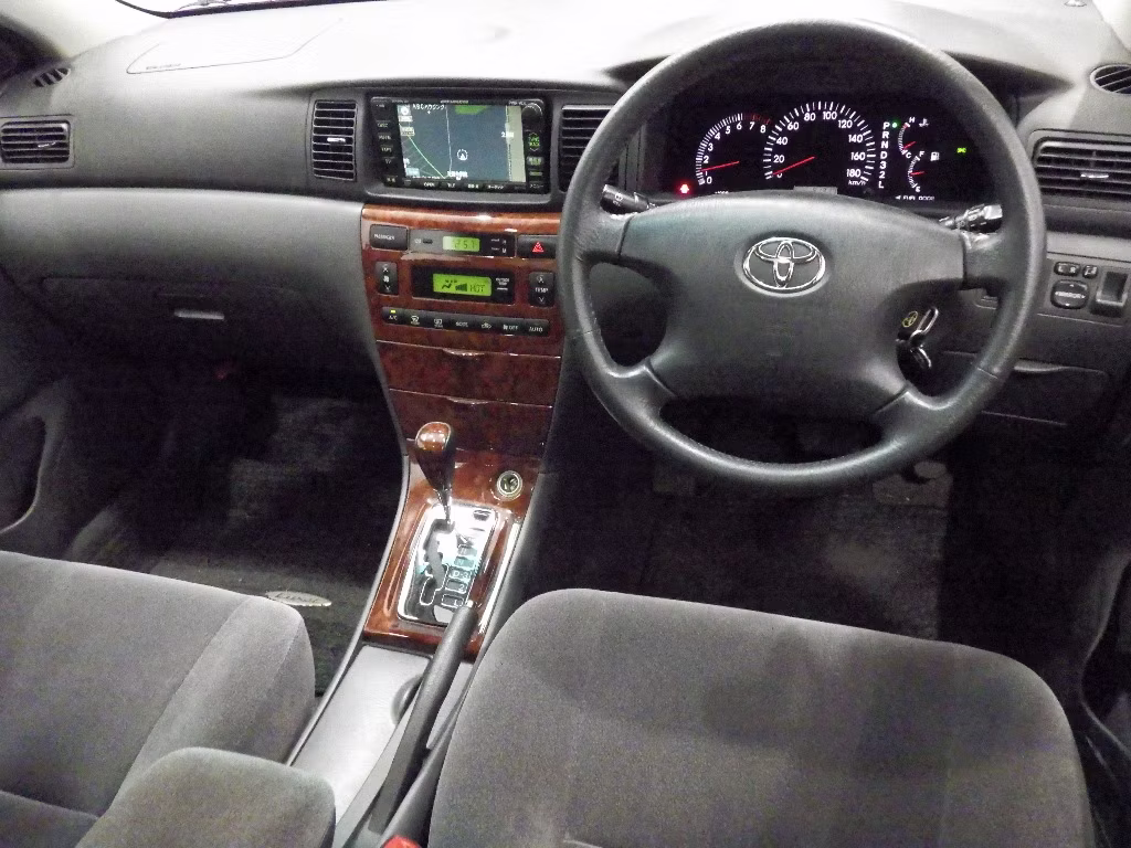 TOYOTA COROLLA