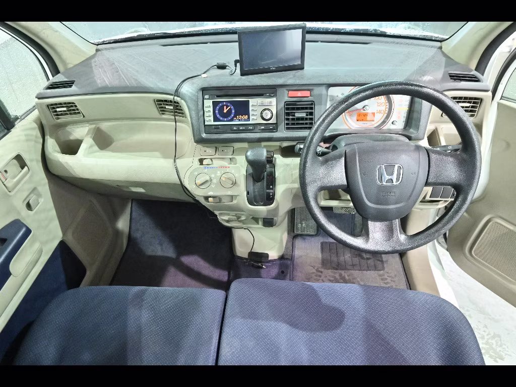 HONDA LIFE