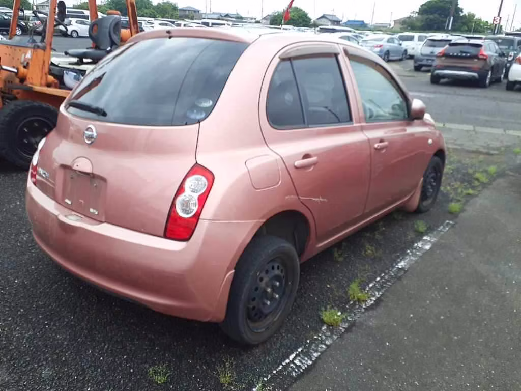 NISSAN MARCH