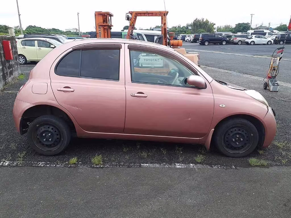 NISSAN MARCH
