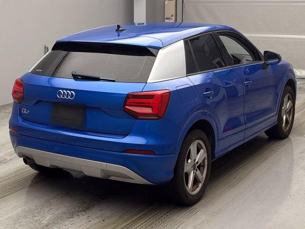 AUDI Q2