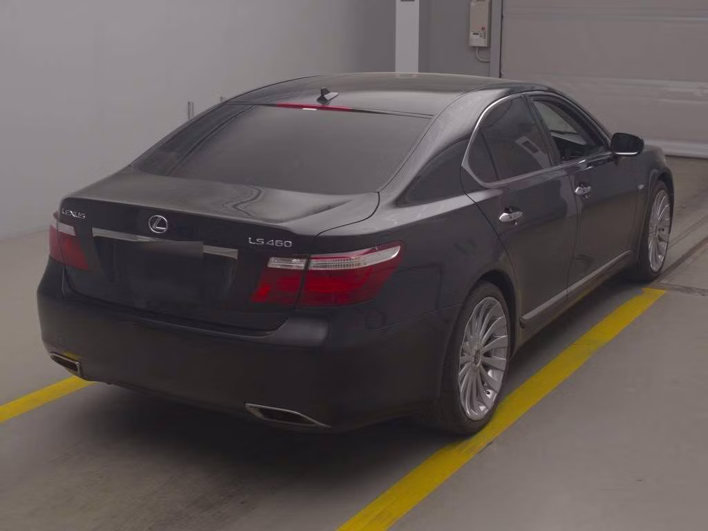LEXUS LS460