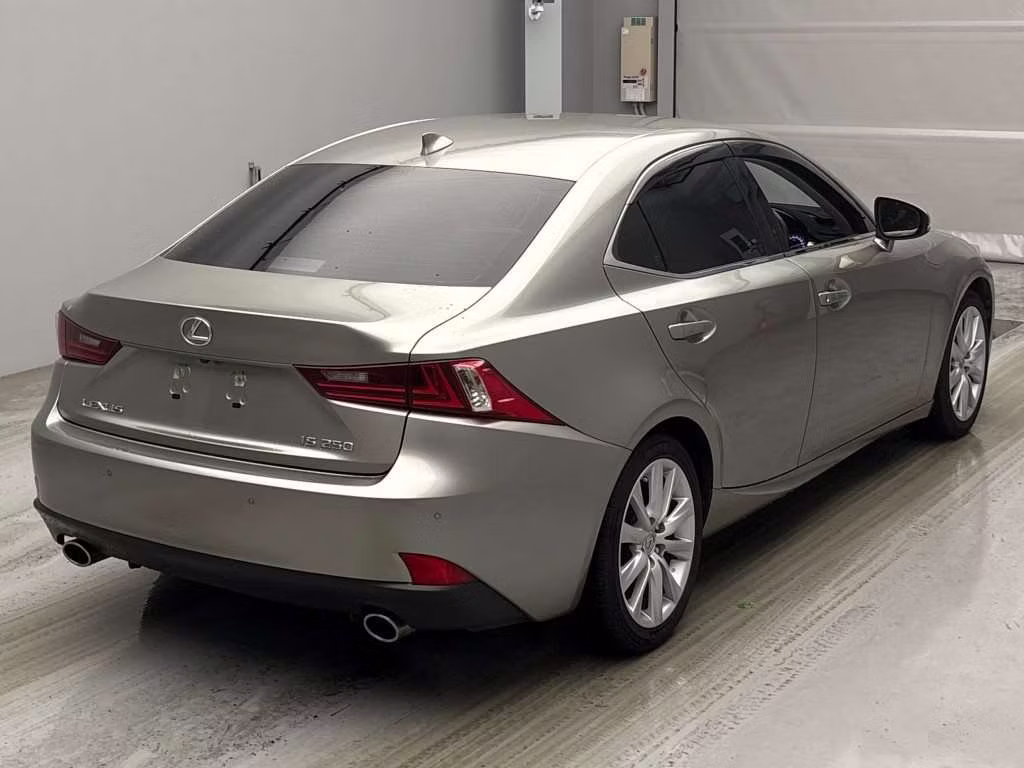 LEXUS IS250