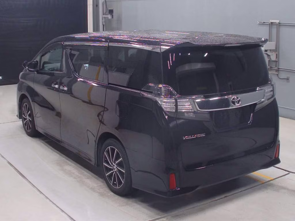 TOYOTA VELLFIRE