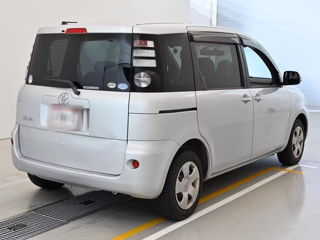 TOYOTA SIENTA