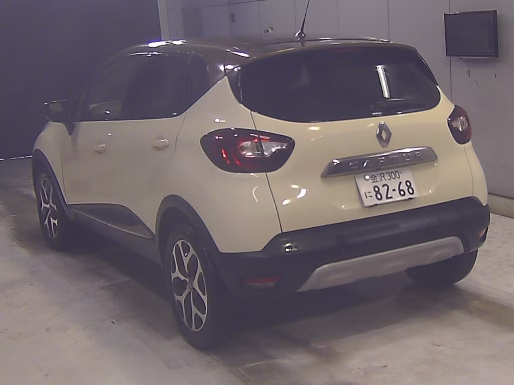 RENAULT CAPTUR