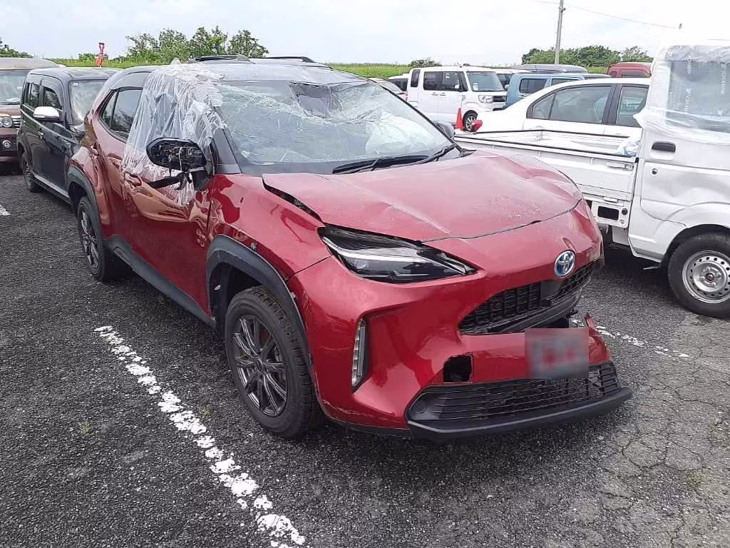 TOYOTA YARIS CROSS